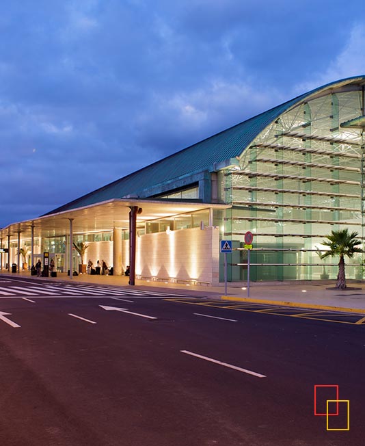 Entrada a la Terminal del Aeropuerto de Fuerteventura