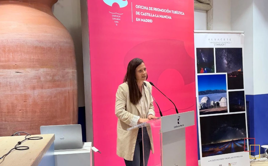 Raquel Ruiz explica el proyecto de astroturismo de la Diputación de Albacete