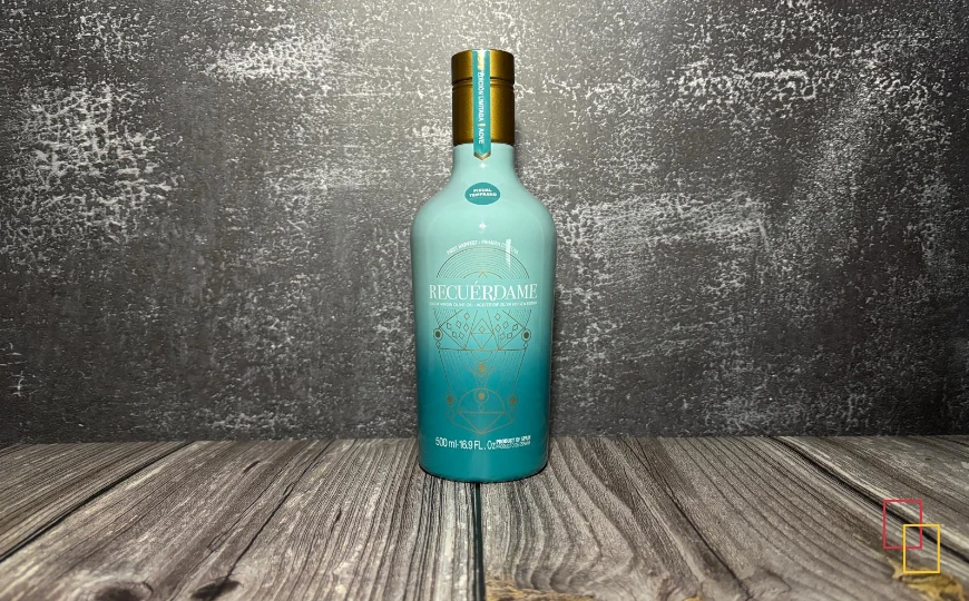 AOVE RECUERDAME Picual Premium de cosecha temprana recolección nocturna en Sierra de Cazorla uno de los mejores aceites de oliva virgen extra de España 2026