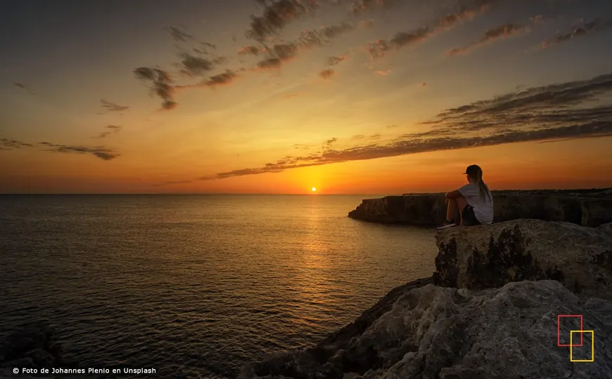Menorca: atardeceres en faros y calas