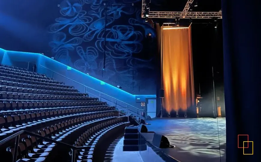 Auditorio Cartuja Sevilla para convenciones, presentaciones y eventos corporativos en la Isla de la Cartuja