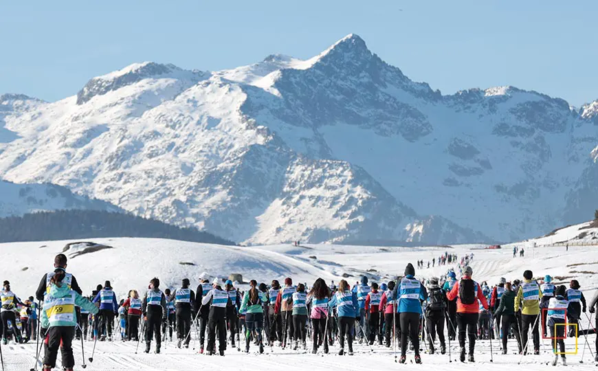 Participantes en la Marxa Beret 2024 de esquí de fondo