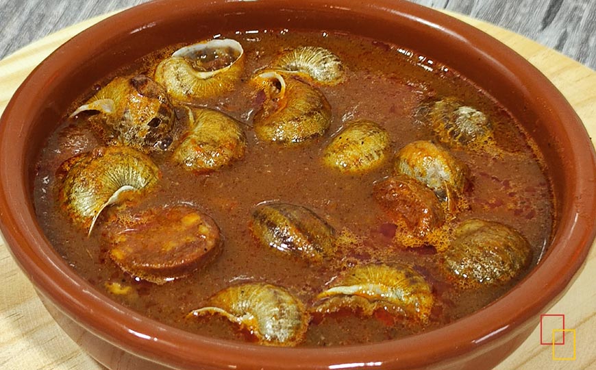 Caracoles en salsa ibérica