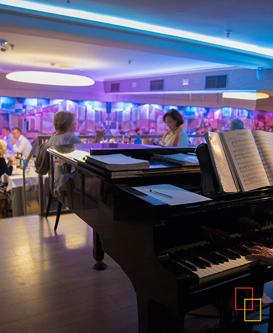 Restaurante El Café de la Ópera, junto al Teatro Real