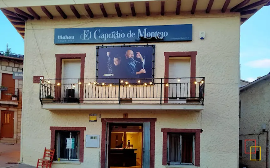 Fachada de El Capricho de Montejo