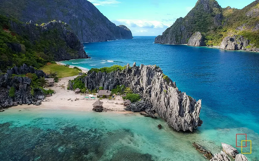 Tour C de El Nido con formaciones kársticas y calas