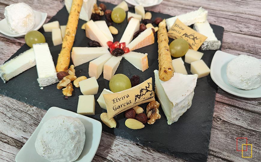 Presentación tabla de quesos Elvira García