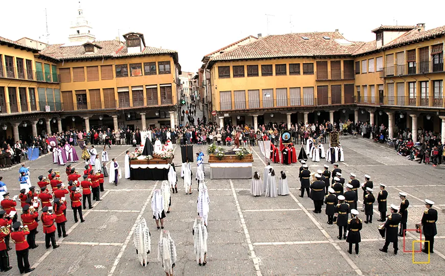 Procesión del Encuentro Glorioso el Domingo de Resurrección en Tordesillas