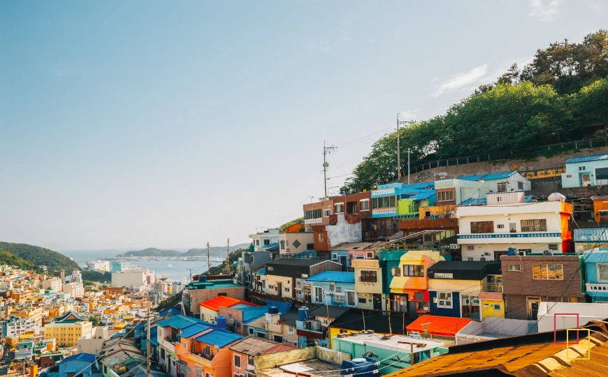 Gamcheon Cultural Village en Busán, casas de colores y miradores