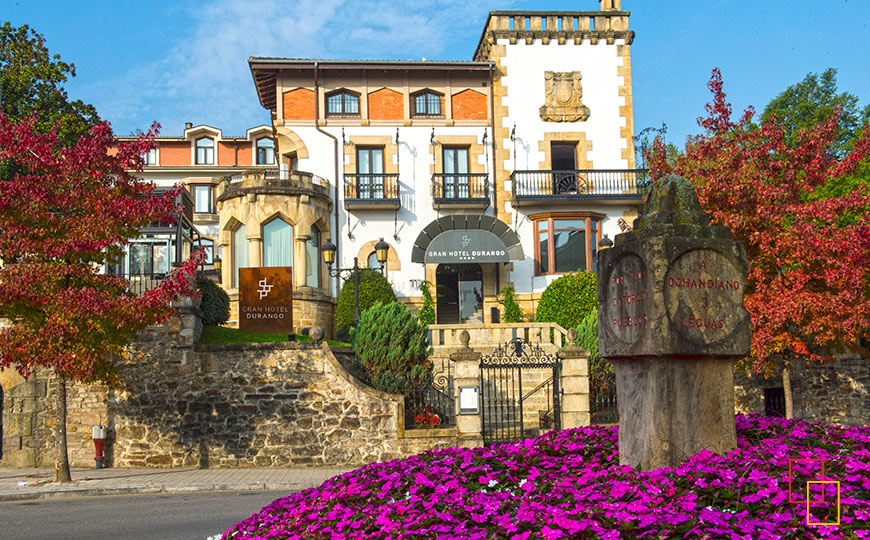 Silken Gran Hotel Durango 4* ubicado en un antiguo palacio del siglo XX