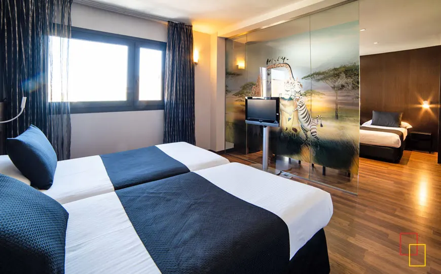 Habitación cuádruple - Täch Hotel Madrid Airport