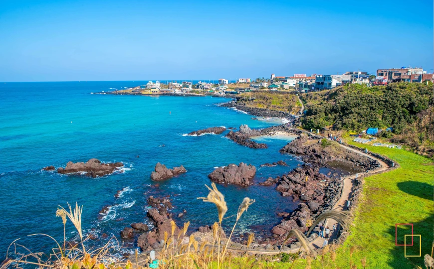 Handam Coastal Trail en Jeju, sendero costero junto al mar