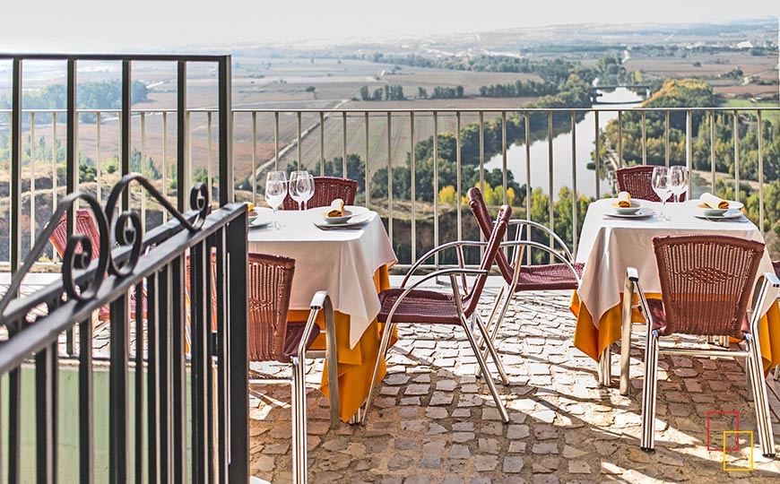 Vistas a la vega del Duero desde la terraza