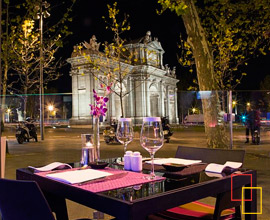 hotel Hospes Puerta de Alcalá, alojamiento de 5 estrellas situado junto a la Puerta de Alcalá en barrio de Salamanca, Madrid