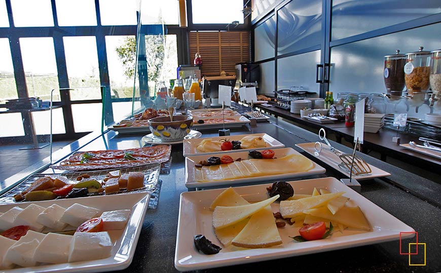 Desayuno buffet - Hotel Salamanca Montalvo