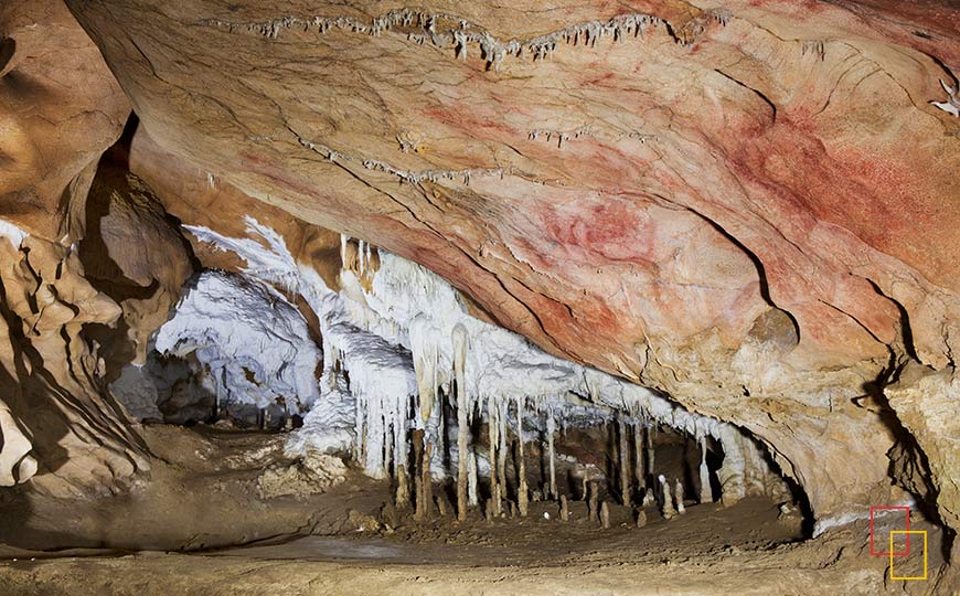 Interior Cueva Tito Bustillo