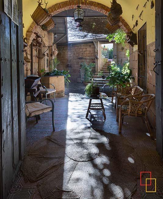 Patio interior del Hotel Rural Palacio Guzmanes