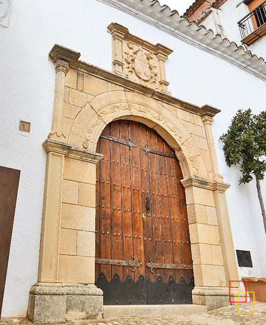 entrada principal hotel La Casa del Poeta