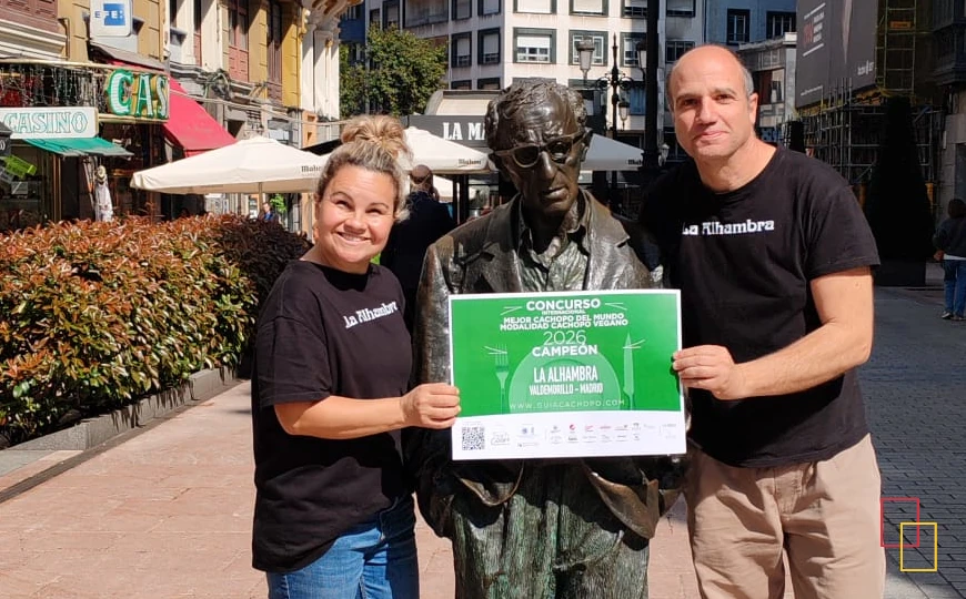 Mesón La Alhambra campeón del mundo de cachopo vegano 2026 en Oviedo