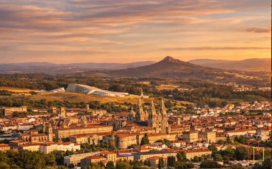 Mirador del Monte Pedroso con vistas a Santiago de Compostela