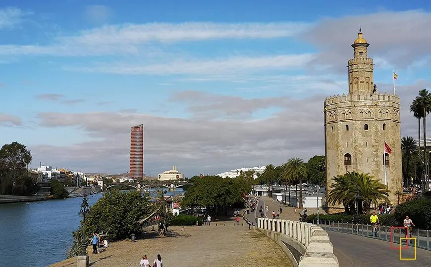 Vistas del río Guadalquivir a su paso por Sevilla