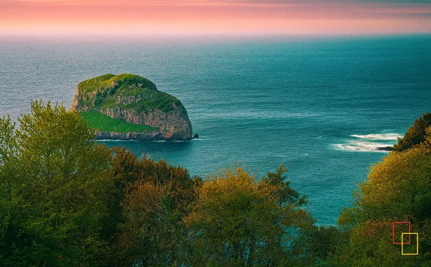 Paisaje costero del País Vasco con acantilados y mar Cantábrico