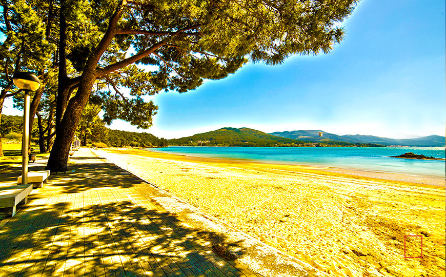 Playa de Broña, arenal tranquilo y resguardado