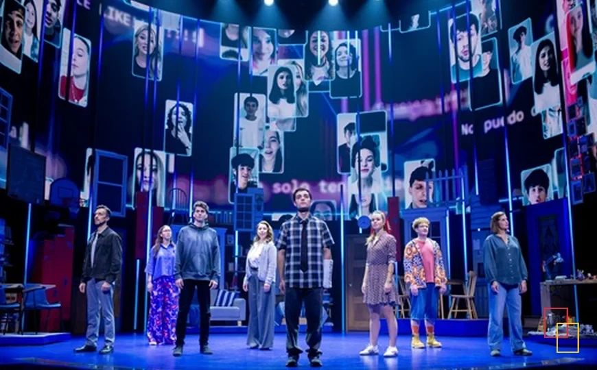 Elenco de Querido Evan Hansen y proyecciones de redes sociales