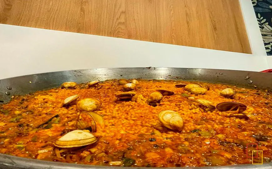 Paella valenciana