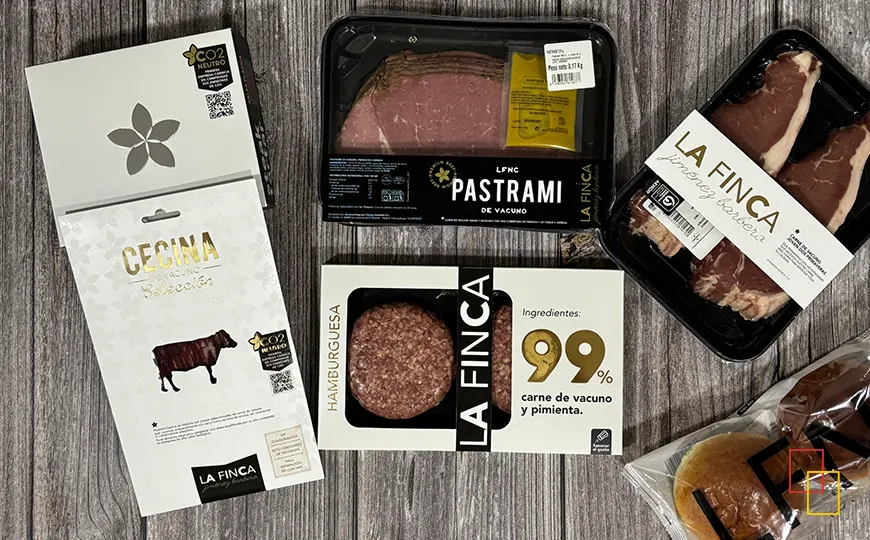 Productos cárnicos La Finca: entrecot, hamburguesa, cecina y pan brioche