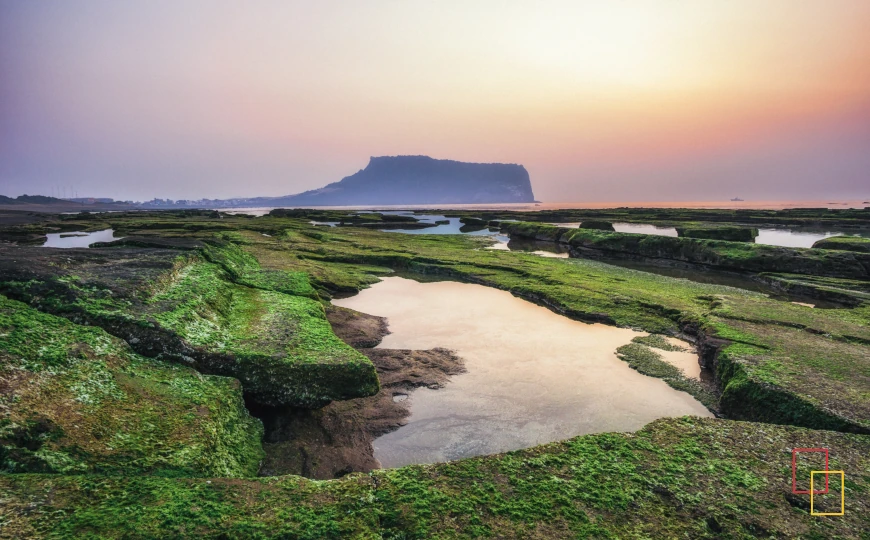 Pico del Sol Naciente Seongsan Ilchulbong, Jeju, vistas al océano