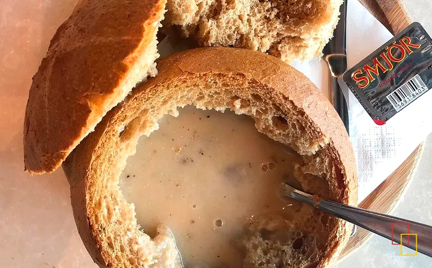 Sopa típica islandesa - Svarta Kaffið