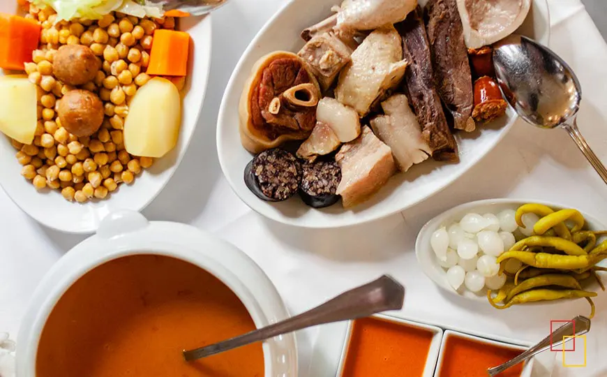 Cocido madrileño en tres vuelcos