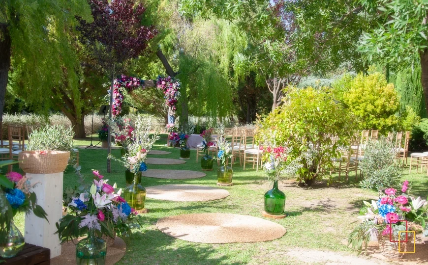 Ceremonia de boda al aire libre en Torre de Cotes