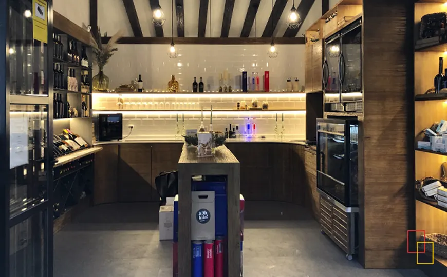 Terraza del espacio Vegamar en Denia en el centro Els Magazinos