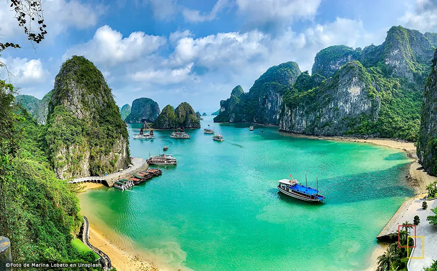Bahía de Ha Long al atardecer, Vietnam