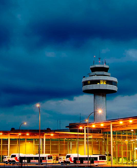 Zona exterior de la terminal del Aeropuerto de Palma de Mallorca